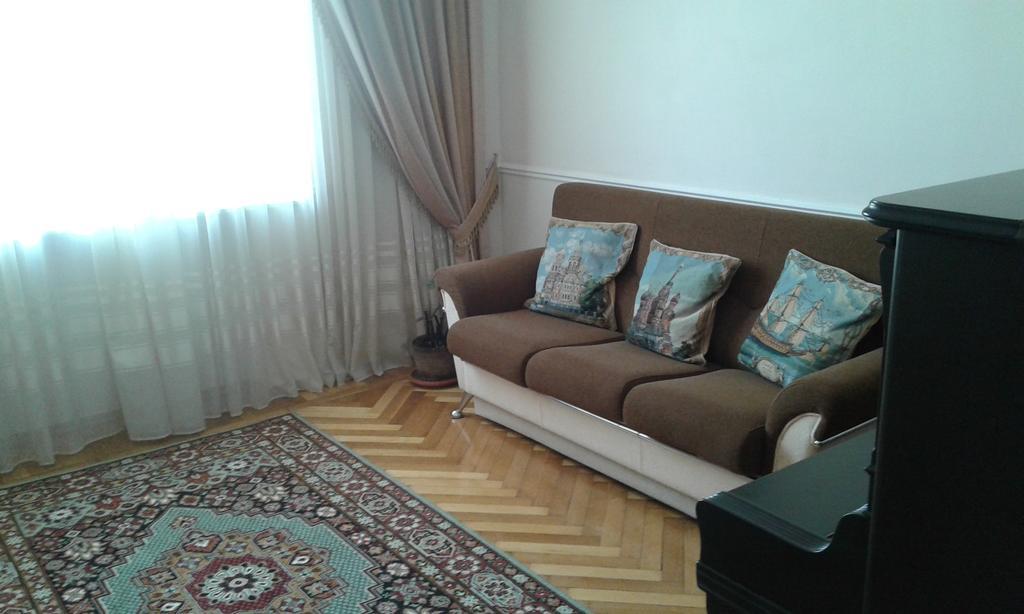 Neftiannikov Avenue Apartment Baku Kültér fotó