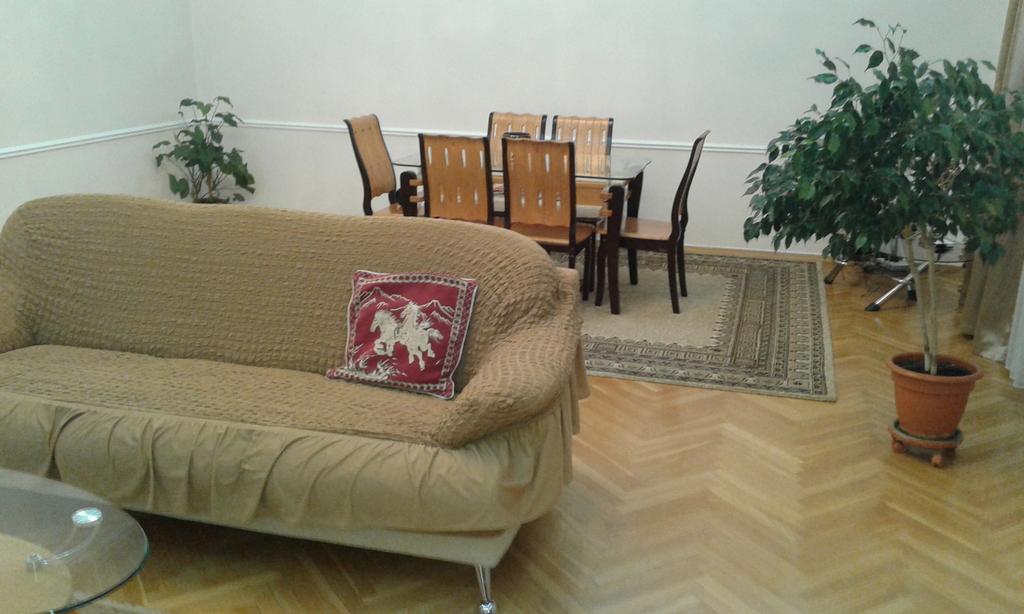 Neftiannikov Avenue Apartment Baku Kültér fotó